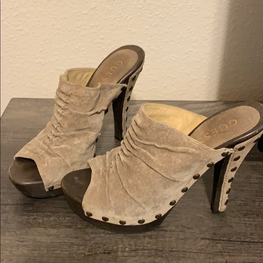 Guess heels 👠